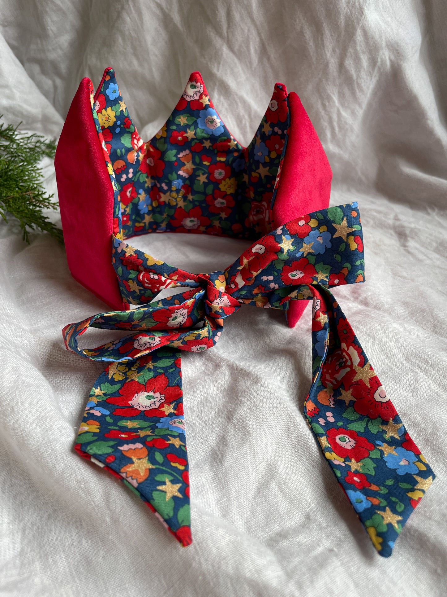 Liberty Betsy Stars Red Crown