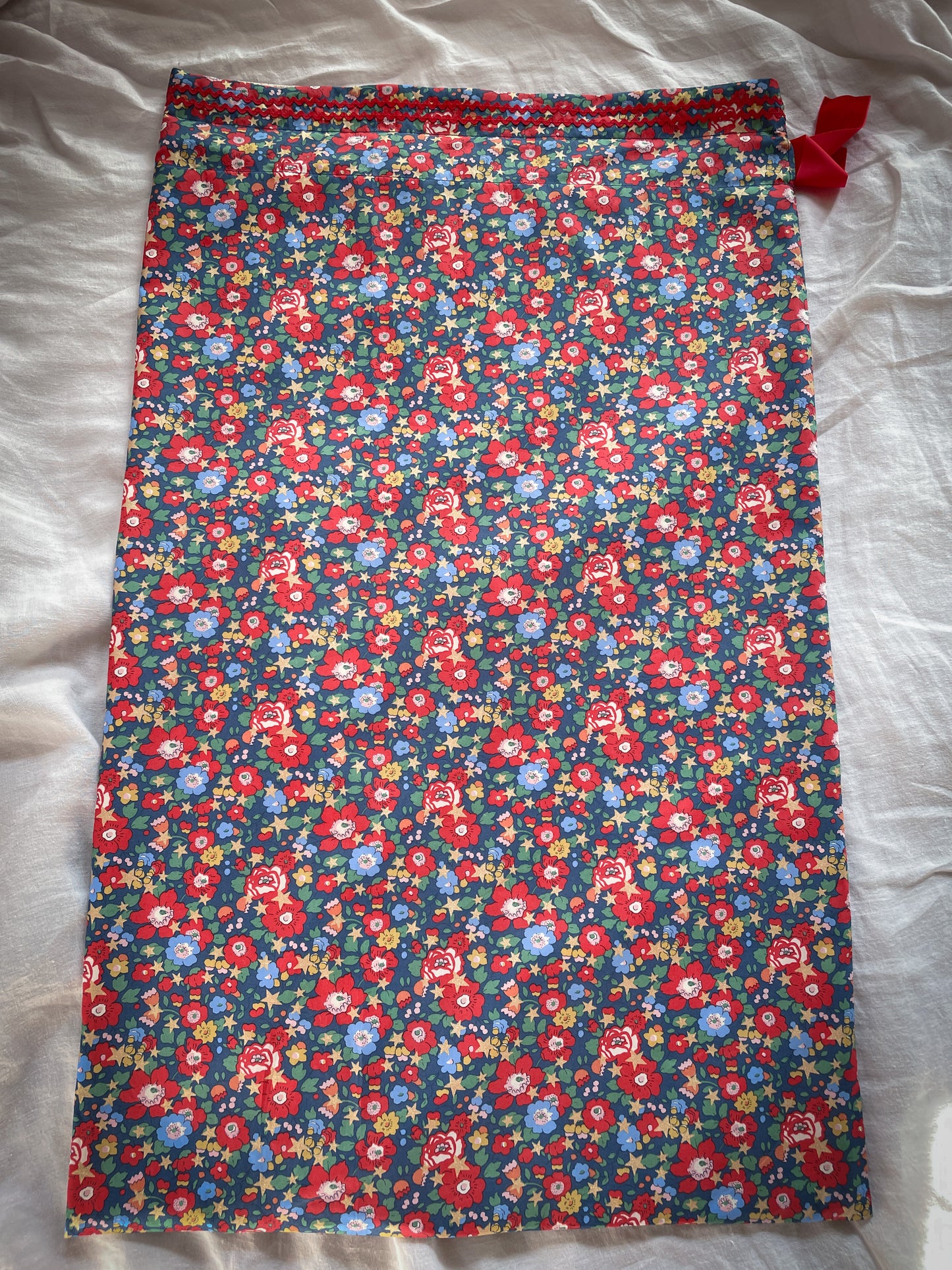 Betsy Stars Navy Gift Sack