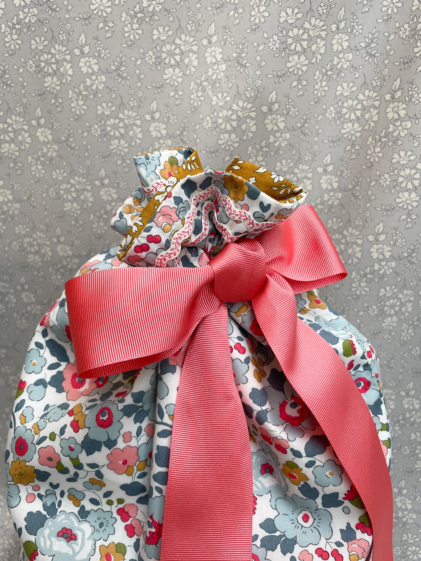 Betsy Print Gift Sack