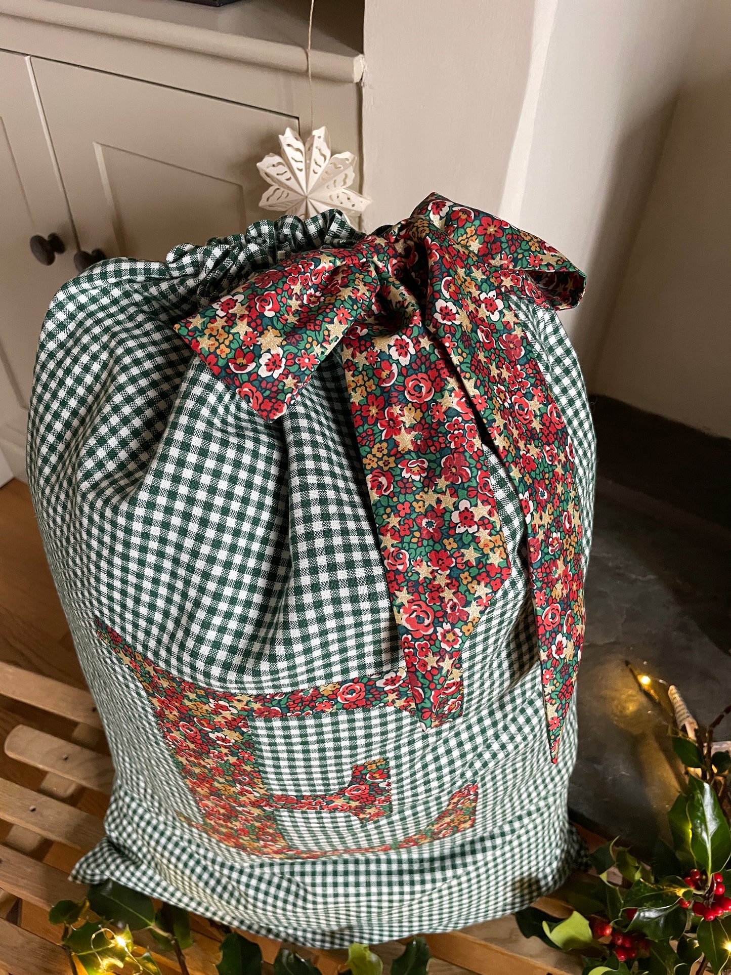 Green Ivory Gingham Linen Monogrammed Christmas Gift Sack