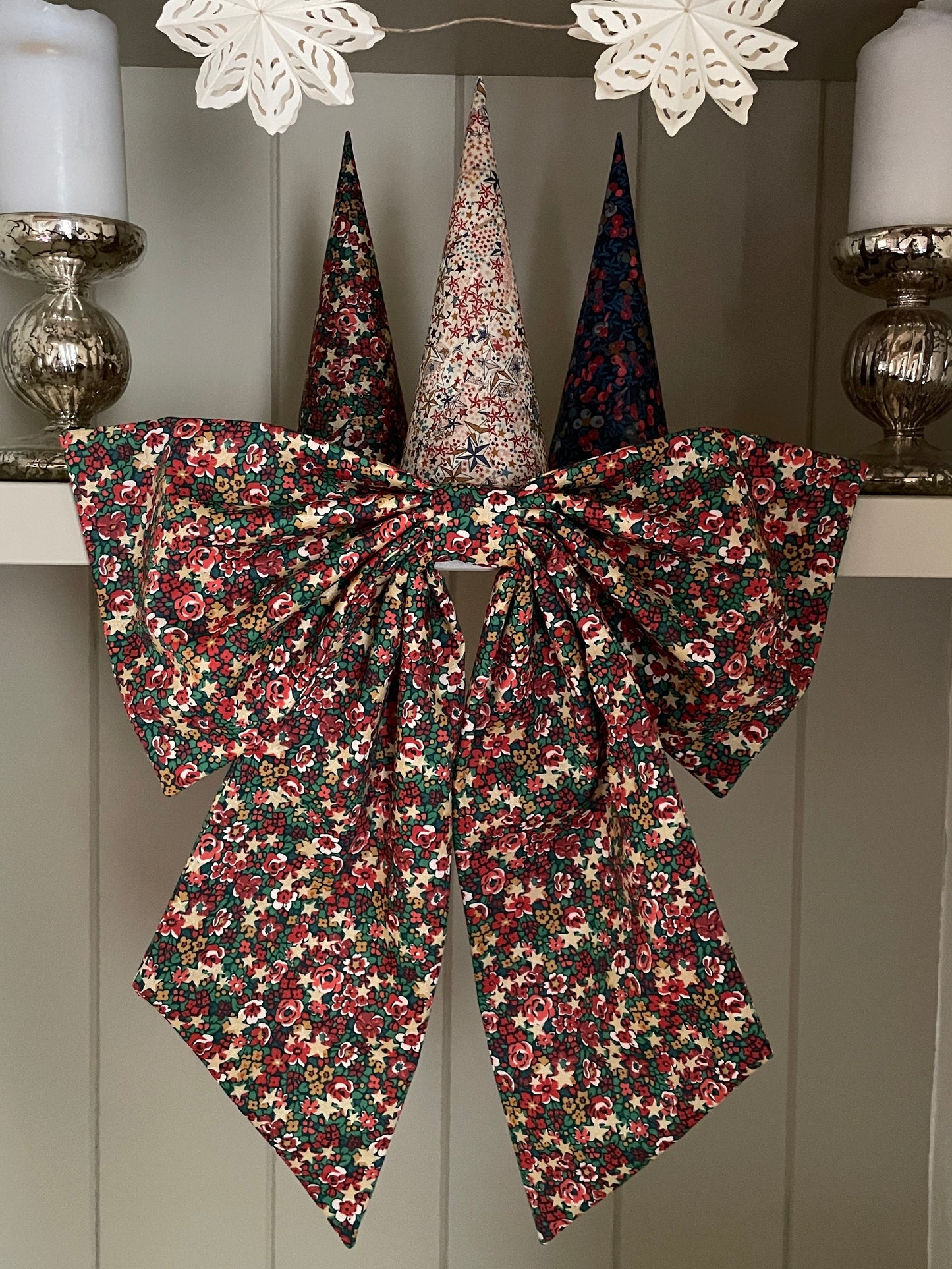 Liberty Oversized Christmas Bow Emma Etoile