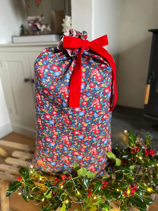 Betsy Stars Navy Gift Sack